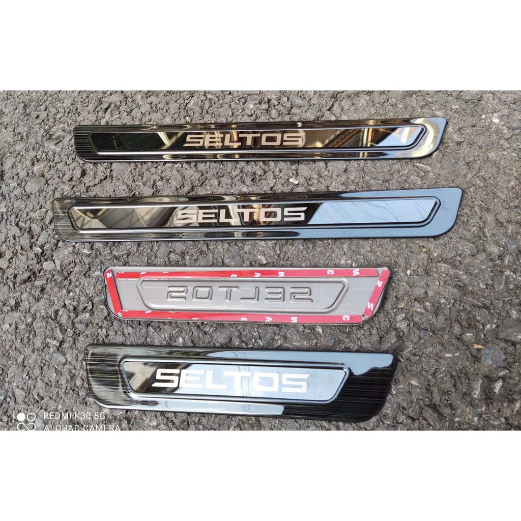 Ốp Bậc Cửa Kia Seltos 2020 2021 Mẫu Titan CT01