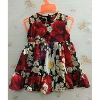 Váy cho bé gái! Size cho bé từ 12kg đến 18kg. Chất vải cát lụa mềm mịn. Cực mát! Váy may theo kiểu maxi nhúng bèo chân