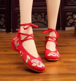 Giày vải thêu hoa dây buộc ( hàng oder ko có sẵn)