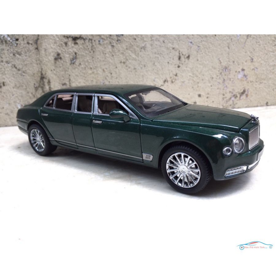 ​Mô hình xe Bentley Mulsanne Grand Limousine tỷ lệ 1:24