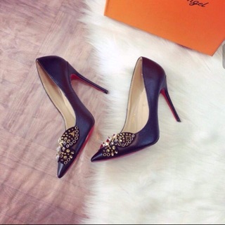 Giày lbt đinh bướm