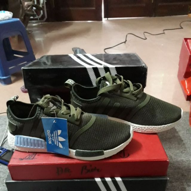 Combo 1 giày thể thao 1 cao gót