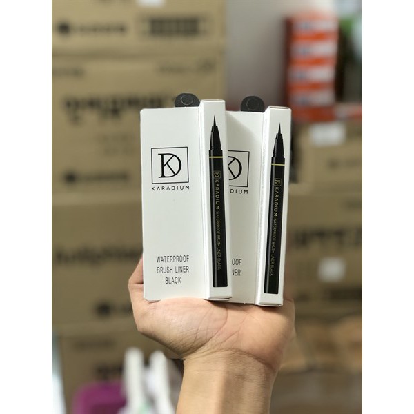 (auth) Bút kẻ mắt Karadium Waterproof Brush Liner Black - VỈ TRẮNG | BigBuy360 - bigbuy360.vn