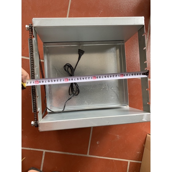 Máy nướng, bếp nướng mini tự động loại 6 xiên, tặng kèm xiên, chuyên dùng nướng thịt lợn, gà, vịt dành cho gia đình