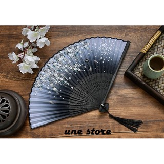 Quạt gỗ cổ trang siêu đẹp hóa trang, chụp ảnh thần tiên