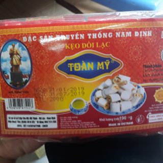 Kẹo Dồi Lạc