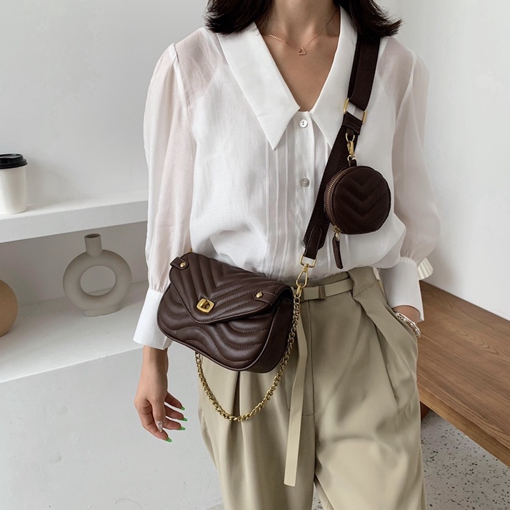 Túi xách nữ đeo chéo, túi đeo chéo trần ô 2 dây khóa vàng size 20 phong cách hàn quốc