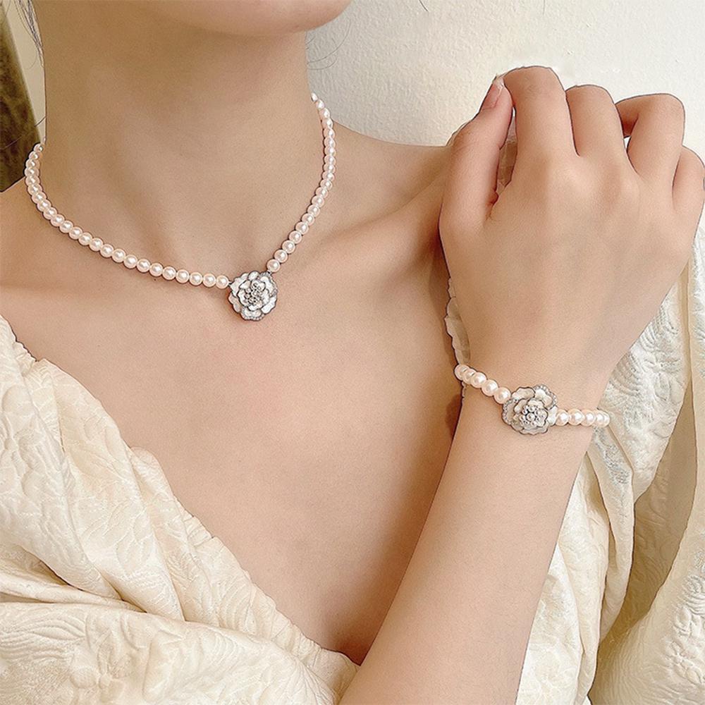 LILYES Vòng Đeo Tay Hoa Trà Trắng Đen Ngọt Ngào Thanh Lịch Dành Cho Nữ