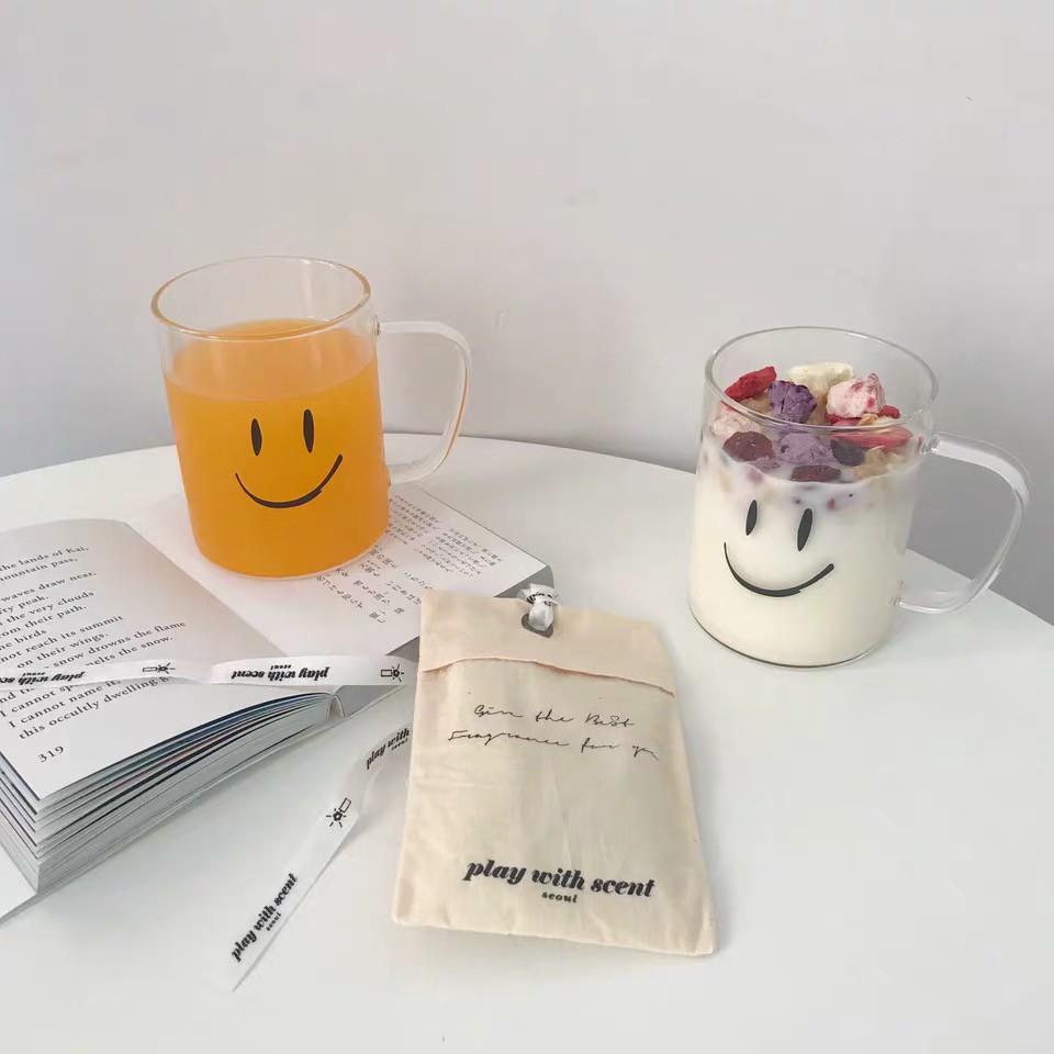 (24h delivery) W&G Smiling face high borosilicate glass heat resistant transparent milk breakfast cup coffee juice large capacity 480ml household water cup