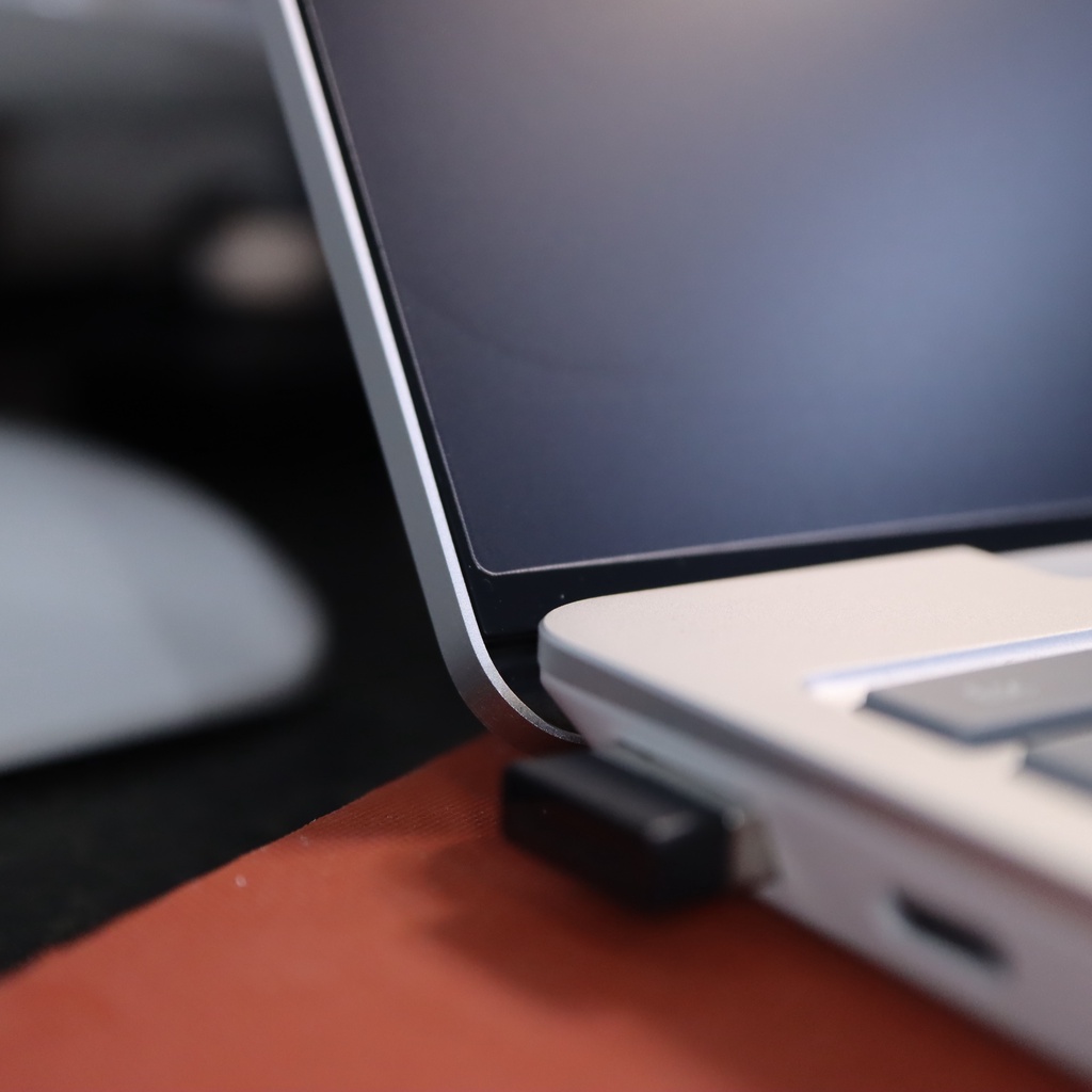 Miếng dán PPF Hydorgen Laptop microsoft surface go trong, nhám cao cấp