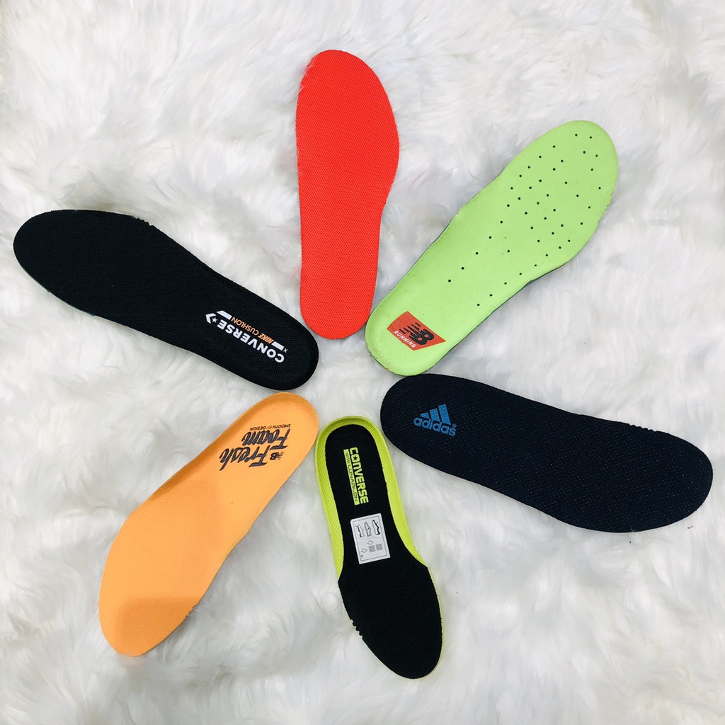 LÓT GIÀY THỂ THAO