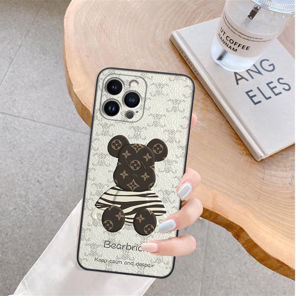 Ốp lưng ip 12 PRO / 12 PRO MAX in hình Gấu Be@rick - sang sịn , RẺ - BỀN - ĐẸP