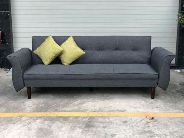 Ghế sofa giường dài 2m, bật rộng 1m2 ,nằm thoải mái.