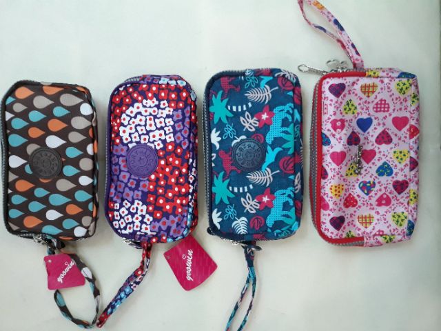 Ví đựng tiền và điện thoại tiện dụng tặng bạn bè