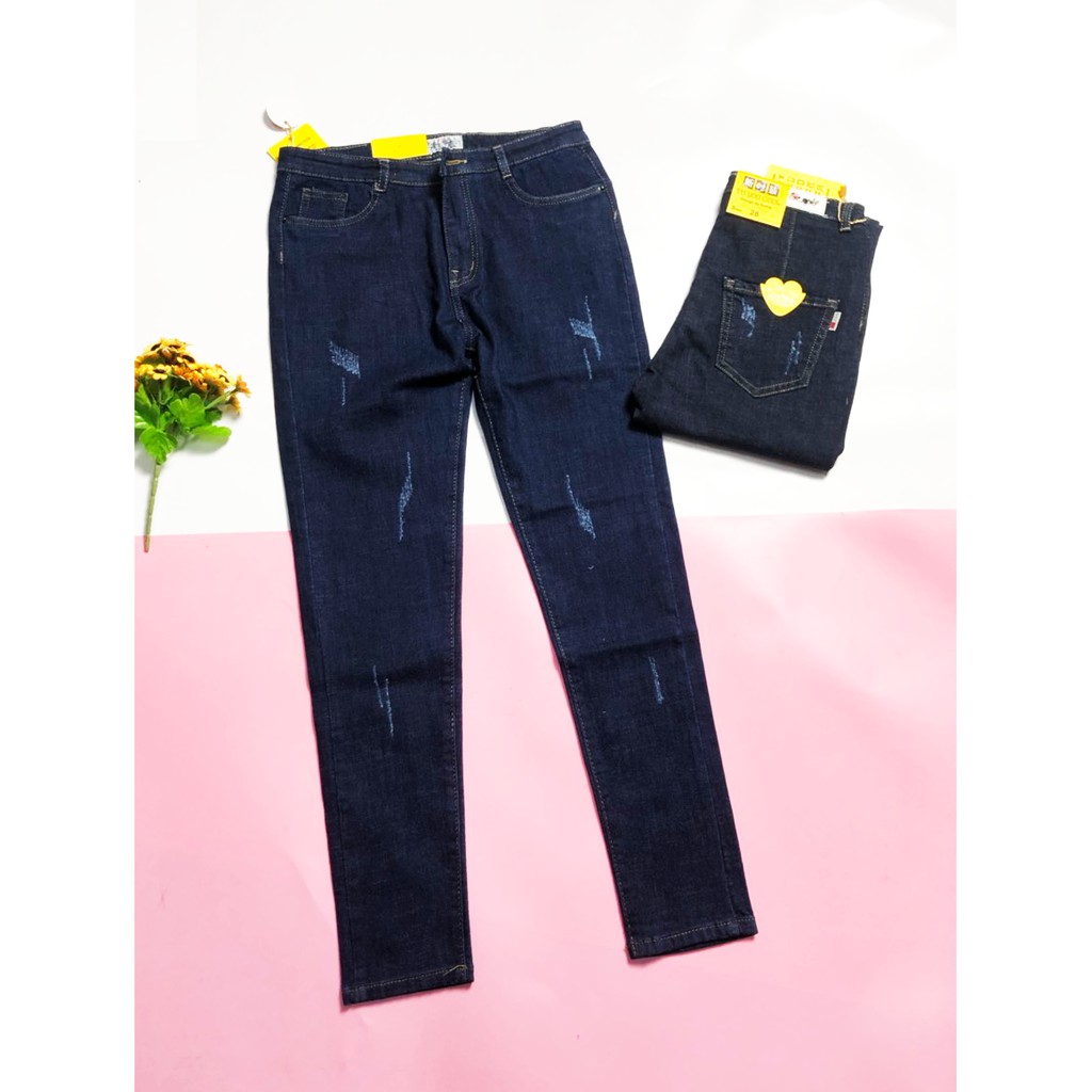 Quần jean nữ lưng cao màu xanh mẫu cào xước