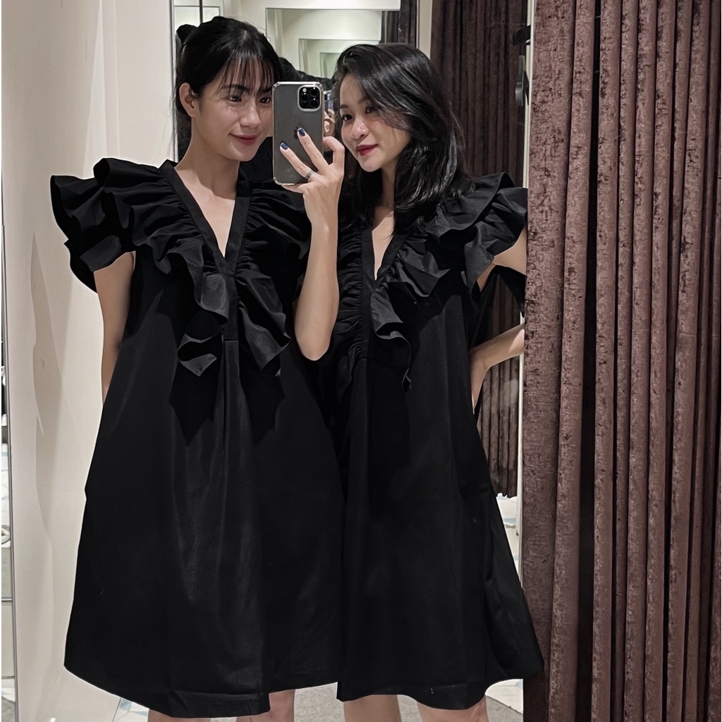 COCO SIN - Đầm Đen Phom Rộng Cổ Phối Bèo