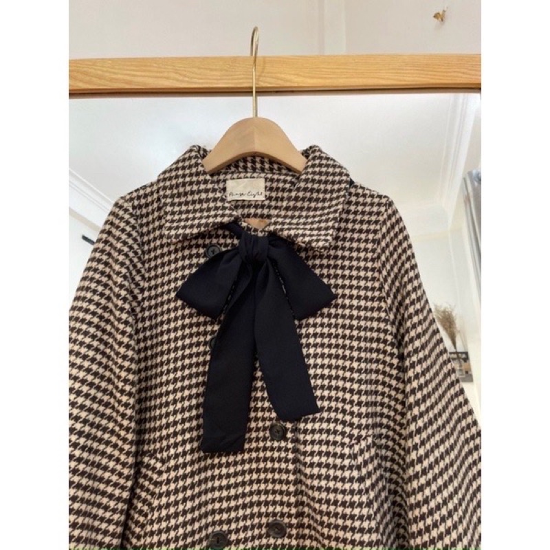 [HÀNG SẴN]ÁO DẠ CỔ NƠ RỜI HOẠ TIẾT ZICZAC 8 CÚC SIÊU XINH | BigBuy360 - bigbuy360.vn