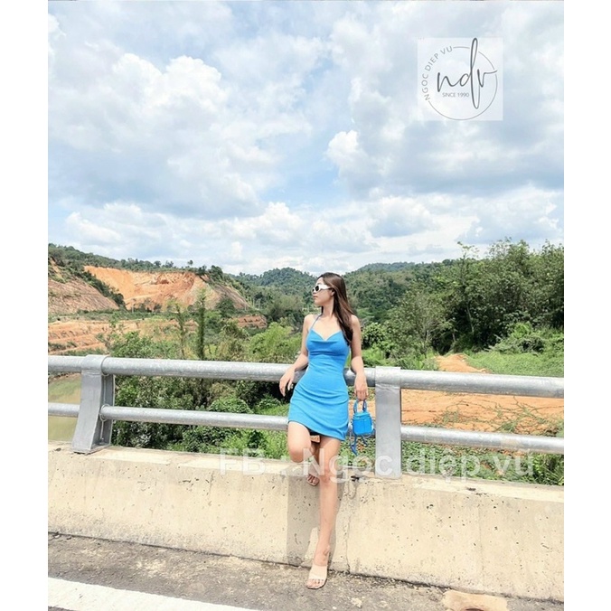 Đầm Body Yếm Cổ Đổ Chất Thun Gân -D40-