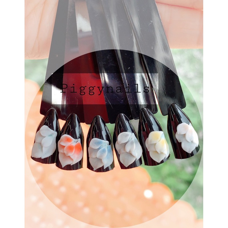 Hoa bột nail_cúc góc ôm móng