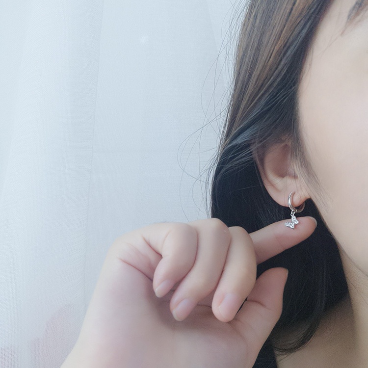 Bông tai thời trang khoen tròn đính hình bướm xinh xắn - HT310 giá rẻ