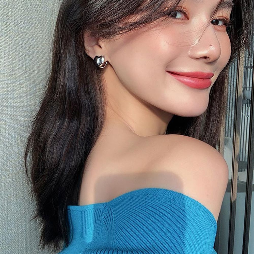 Khuyên tai hình trái tim phong cách hàn quốc thời trang cho nữ