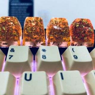 Keycap Artisan SA profile Row 1 lá bạc (Red- Blue- Green- Yellow)