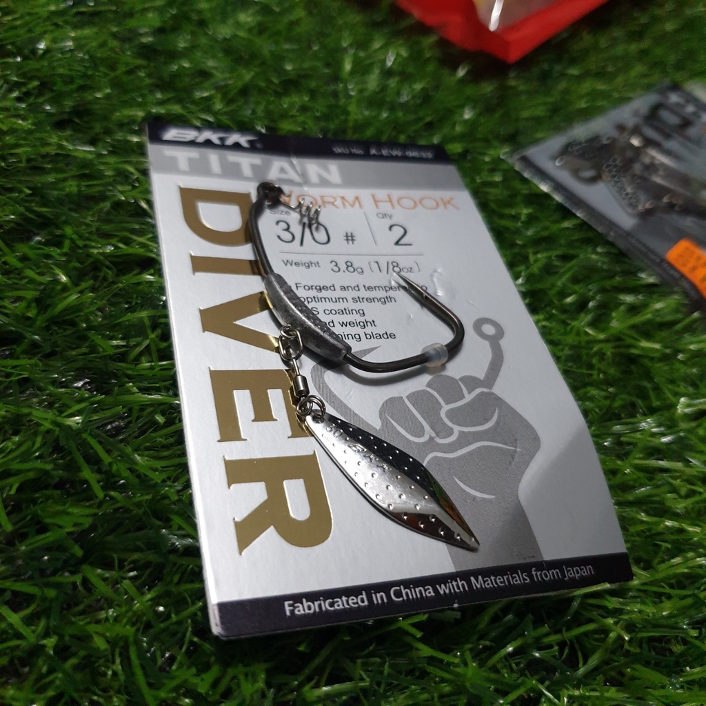 Lưỡi mồi mềm BKK Titan Diver Super Slide 3/0 chuyên dùng cho mồi mềm 3.5 - 4.75 inch như NFF, Daiwa Duckfin Shad...