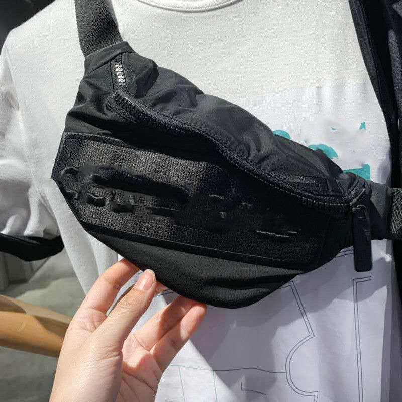 Túi Đeo Chéo Thể Thao Thời Trang