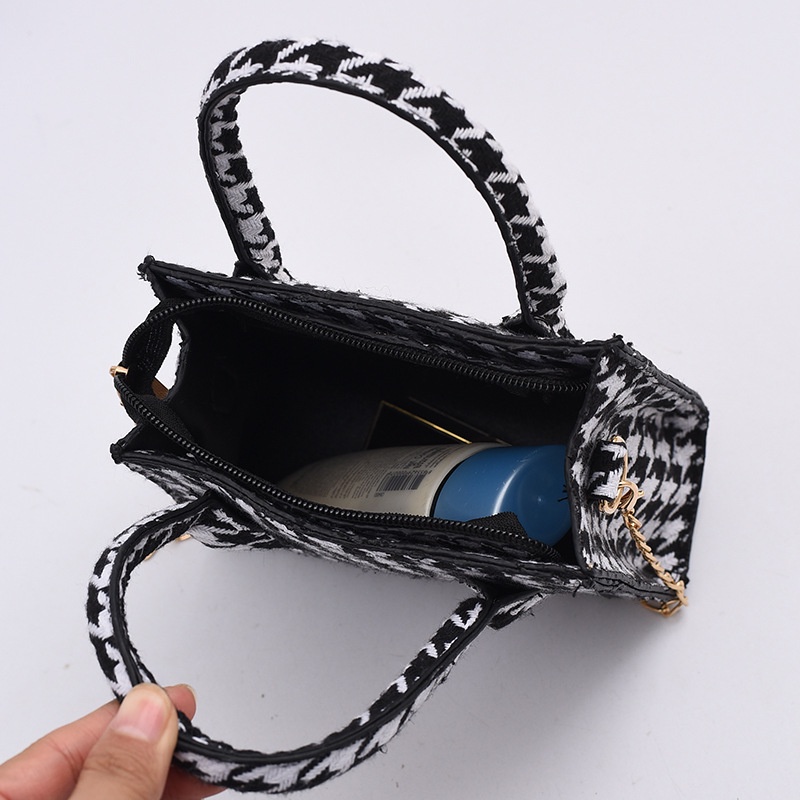 Túi đeo chéo vai IELGY họa tiết da báo thời trang sành điệu cho nữ