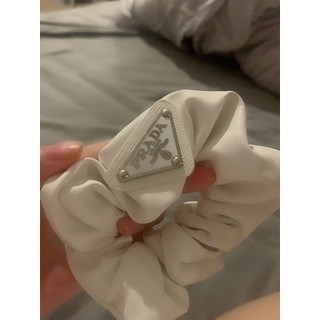 Cột Tóc Scrunchies P da PU ( ảnh khách fb )