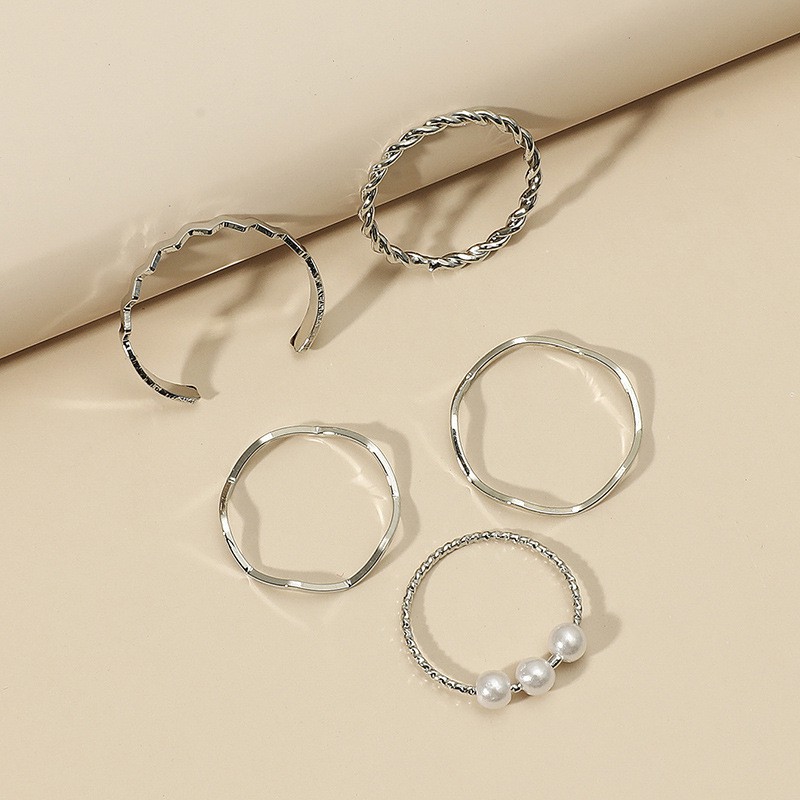 Nhẫn Đeo Tay Kiểu Dáng Đơn Giản Cá Tính Cho Nữ