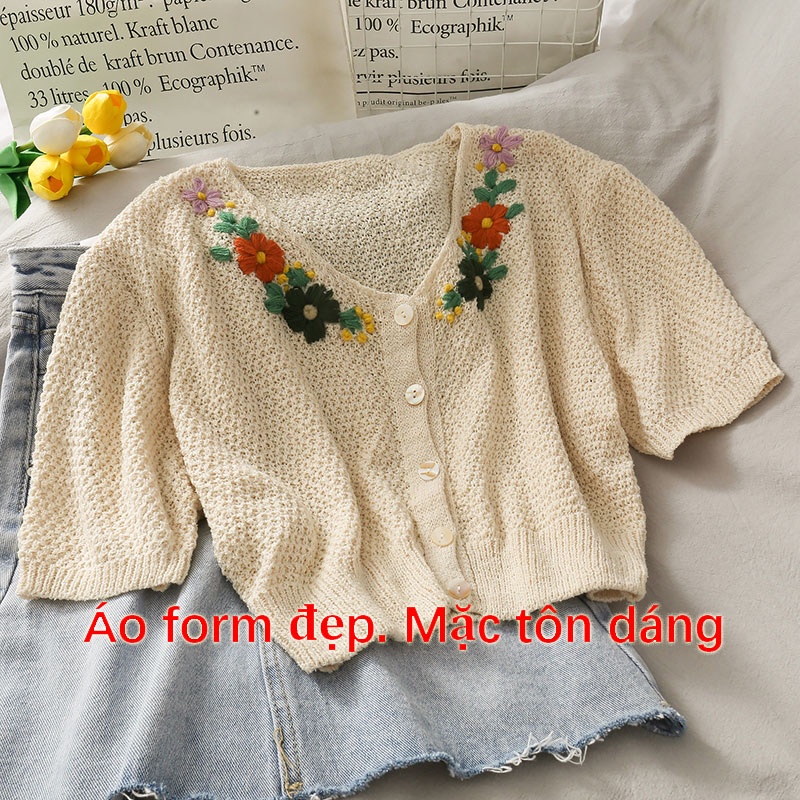 Áo Croptop Dệt Kim Tay Ngắn Phối Nút Cho Phái Nữ, áo thun thêu hoa