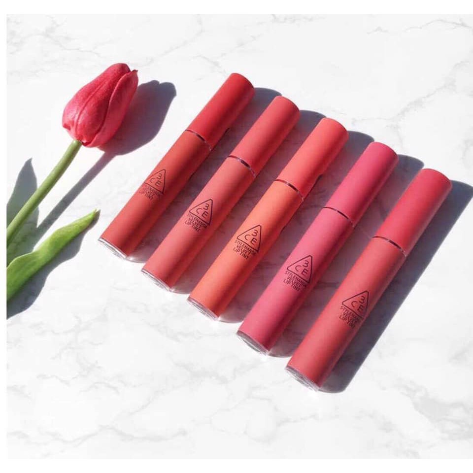 Son kem siêu lì, siêu mịn, lên màu cực đẹp luôn.