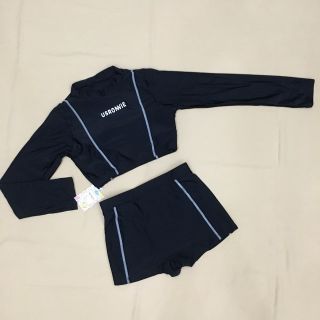 (có sẵn, ảnh thật) set bikini dài tay croptop đen