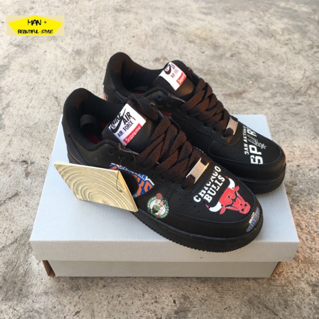 nike supreme chicago bulls shoes