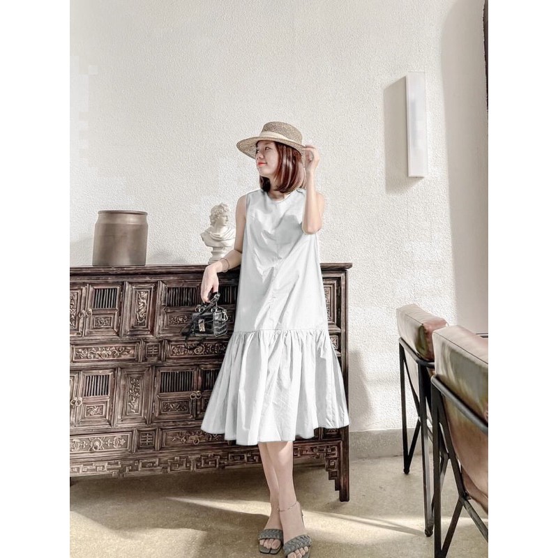 Đầm dáng suông đuôi cá sát nách