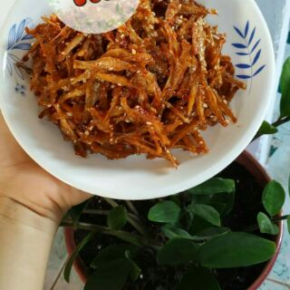 Cá cơm rim me nhà làm
