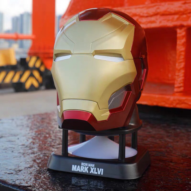 Loa Bluetooh Không Dây Siêu Bass Floveme Iron Man Cầm Tay, Nghe Nhạc Cực Hay, Mắt Có Đèn Led, Gắn Thẻ Nhớ MÃ LOA111