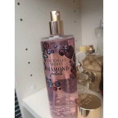♘ [NEW] VICTORIA'S SECRET® Xịt Thơm Toàn Thân Body Mist - Diamond Petals 250ml ♘ | BigBuy360 - bigbuy360.vn