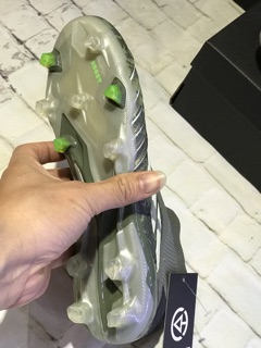 Giày Đá Bóng Predator 19+ không dây FG