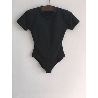 Bodysuit cổ lọ tay ngắn