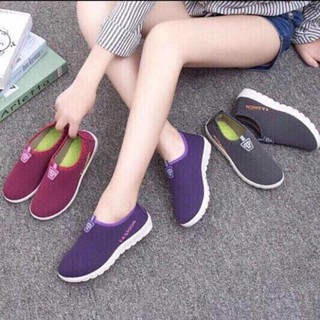 Giày thể thao đế Cao Su Siêu Dẻo
