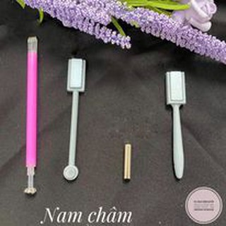 Nam châm hơ mắt mèo