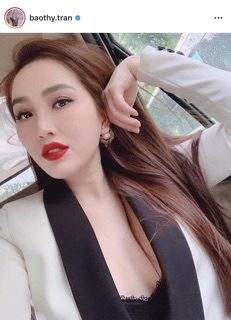 Bông Tai Jadior