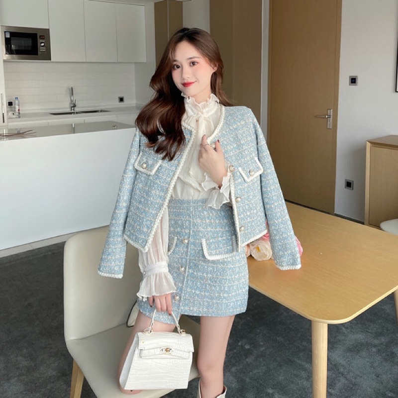 SET ÁO DẠ HOAN TIẾT VIỀN REN KIM TUYẾN GIẢ TÚI VÀ CHÂN VÁY LỆCH TÀ ĐÍNH CÚC