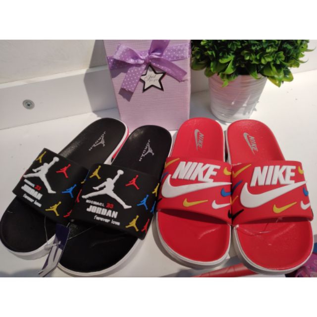 Dép Nike và Jordan