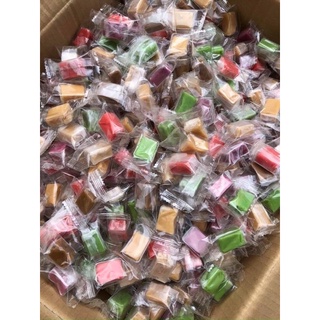 Kẹo dừa thập cẩm mix 9 vị (Hũ 500gr)