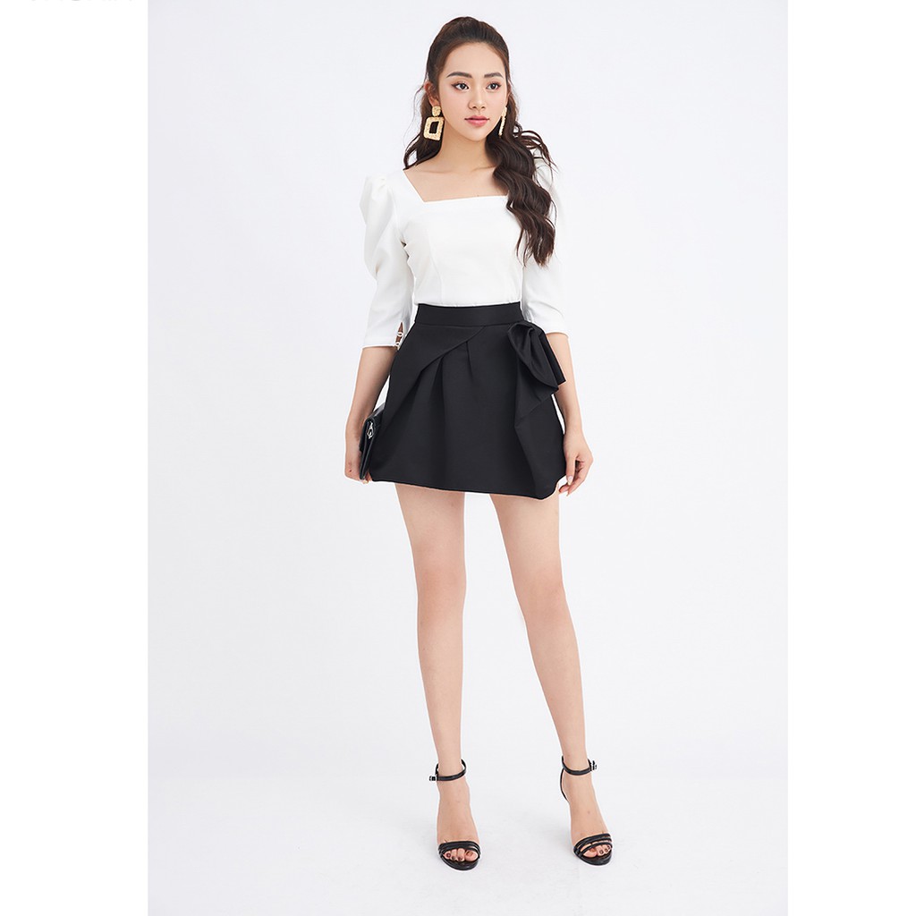 Chân váy ngắn 92WEAR 2 màu, đủ size, dáng A xếp nơ 1 bên JAA1332