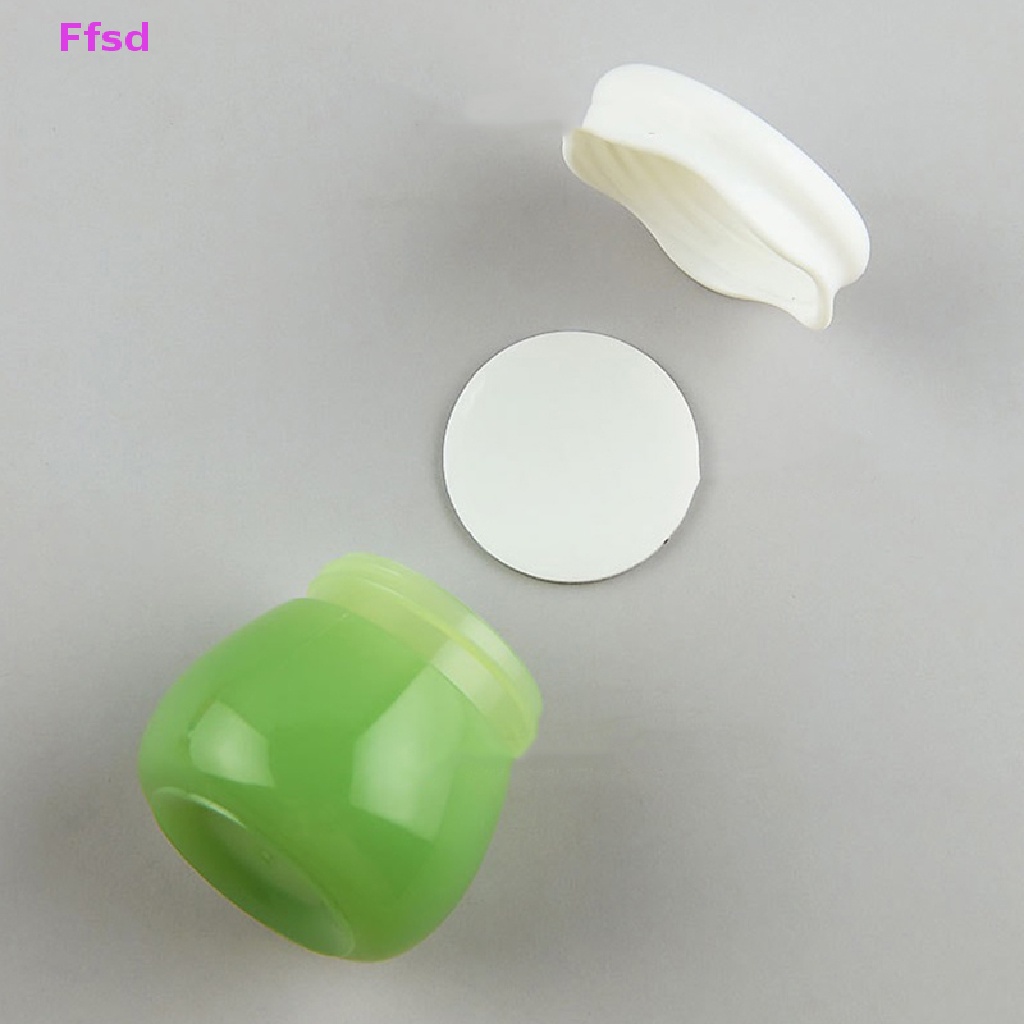 {Ffsd} 1Pc Cosmetic Jar Small Empty Cosmetic Refillable Bottles Plastic Eyeshadow Makeu *Hot Sale