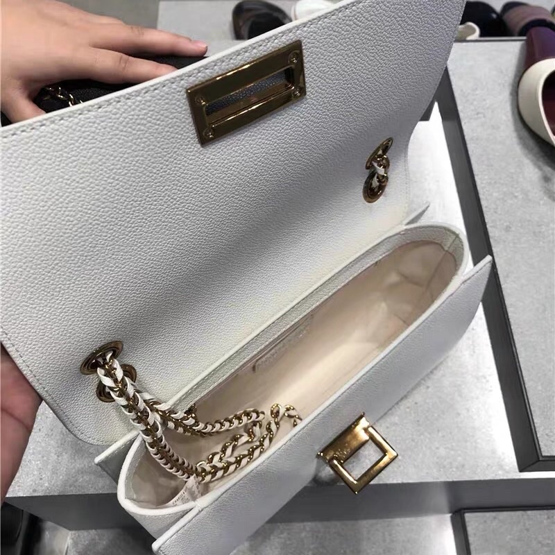 CNK TÚI XÁCH KHÓA GẬP KÈM TÚI HÃNG CÓ ẢNH THẬT BAO CHẤT DA ĐẸP SALE 07/07